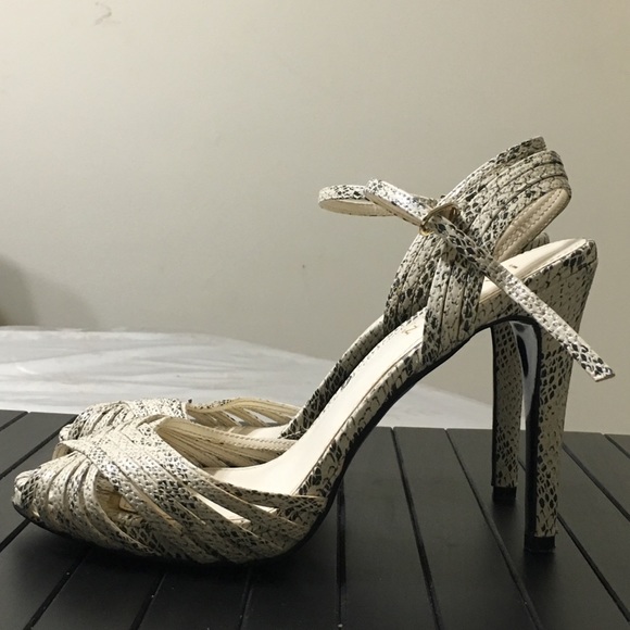 Lauren Ralph Heel - Picture 1 of 6